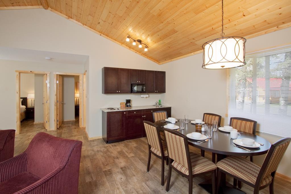 Jasper East Cabins Стая снимка